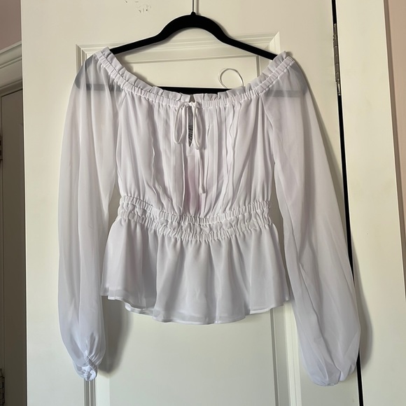 Guess blouse - Picture 2 of 3